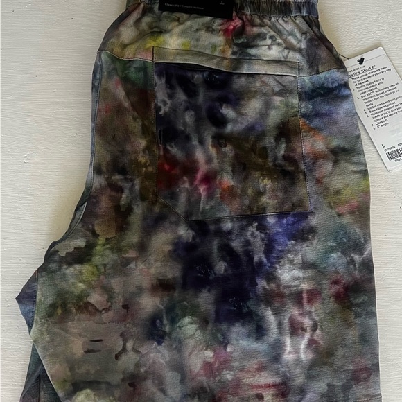 NWT Mens Lululemon Athletica  multi color Bowline 8in short Sz Lg - Picture 6 of 11